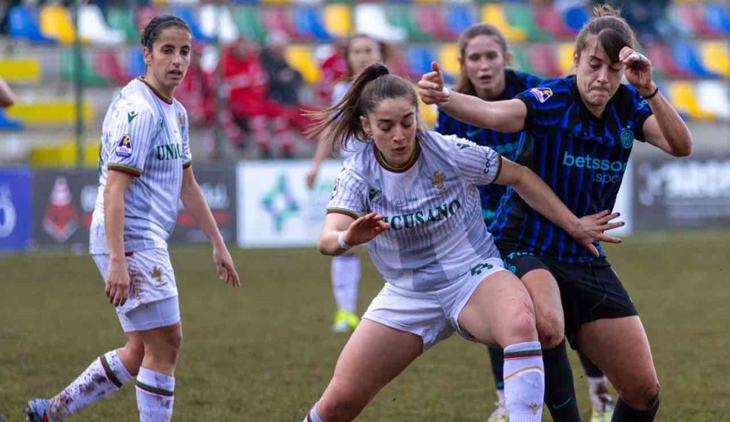 Ternana Women-Genoa, Pastrenge suona la carica: “Sarà una battaglia, vogliamo la svolta”