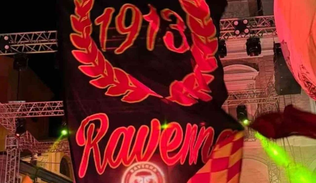 Ternana-Ravenna, tifosi giallorossi al Mercato Coperto: maxi schermo per la sfida del Liberati